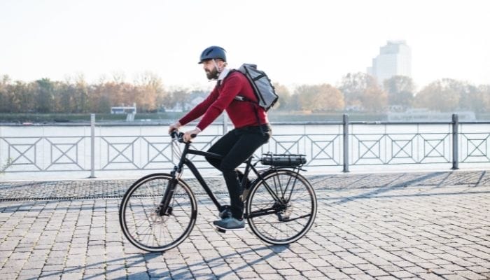 Top Tips for Safely Riding an E-Bike in the City