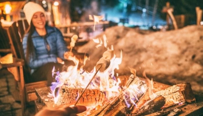Tips for Throwing an Outdoor Party in the Winter