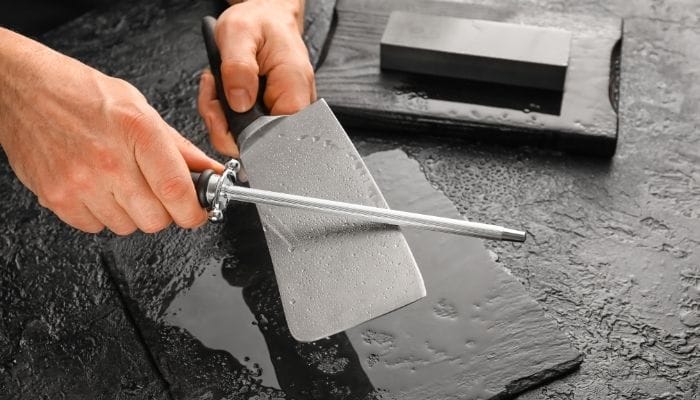 What Is the Easiest Way To Sharpen Kitchen Knives?