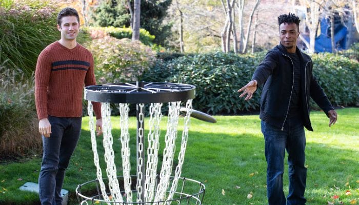 Best Outdoor Social Sports To Play With Friends