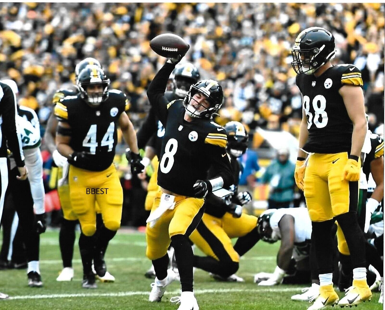 Home 1 steelers gloating